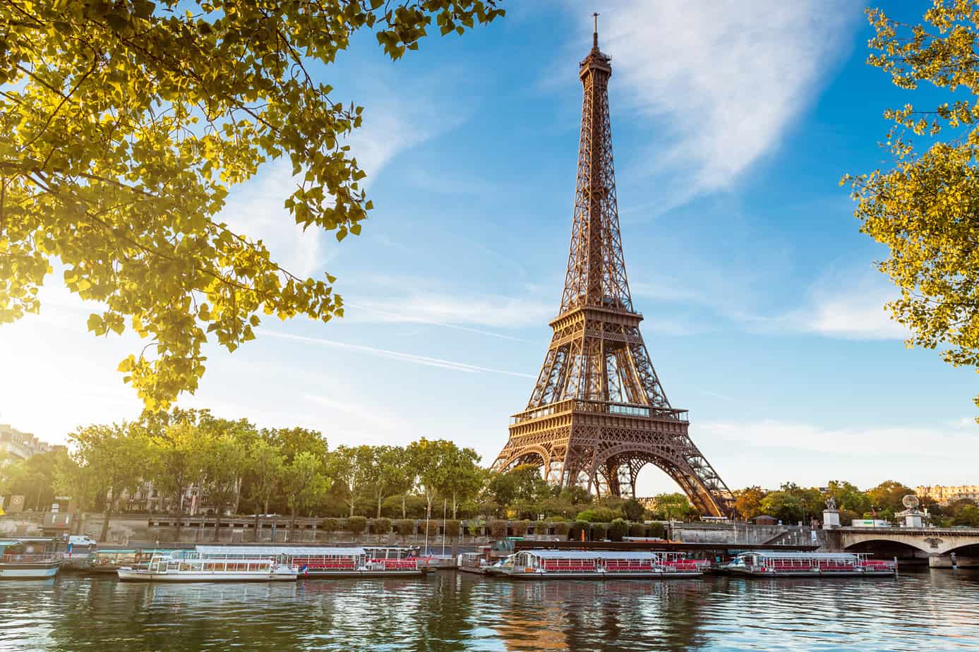 eiffel tower photo